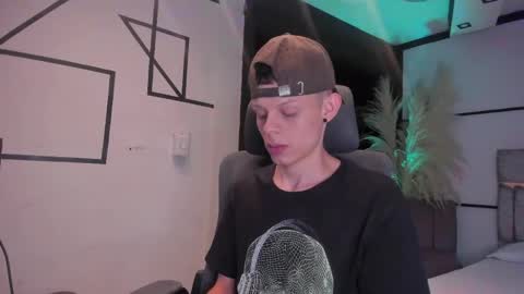 MathewSanz  online show from 04.02.26