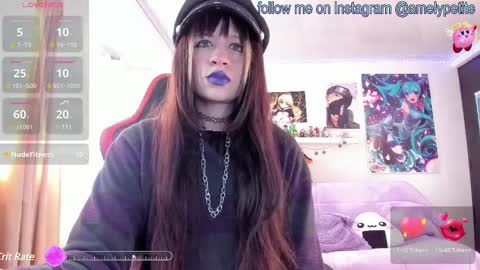 Snapshot of mathildalapetite chatting on 02.10.25 Mathilda Lapetite online show from 02.10.25