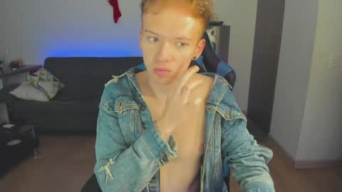 Snapshot of mathwx_ chatting on 01.06.25 Alejandro Alex online show from 01.06.25