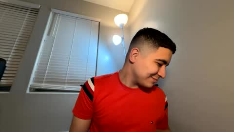 Snapshot of matias_daniel chatting on 10.01.25 Daniel online show from 10.01.25