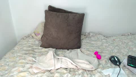 Snapshot of matildarave chatting on 01.20.25 Mathi online show from 01.20.25