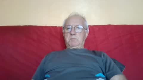 Snapshot of matricule4246 chatting on 01.12.25 joyaam79 online show from 01.12.25