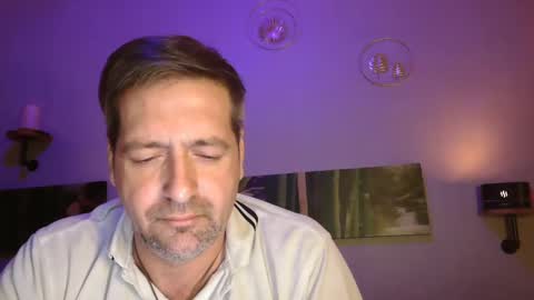 Snapshot of matrike1 chatting on 12.20.24 matrike1 online show from 12.20.24