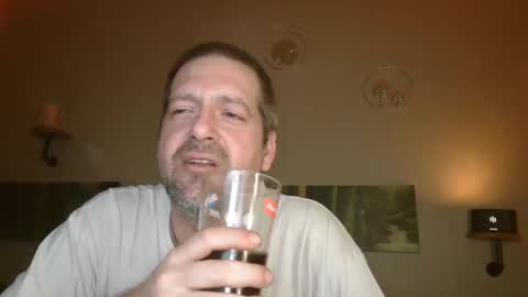 Snapshot of matrike1 chatting on 03.05.25 matrike1 online show from 03.05.25