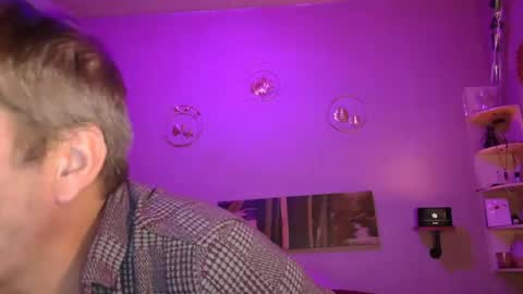 Snapshot of matrike1 chatting on 09.12.25 matrike1 online show from 09.12.25