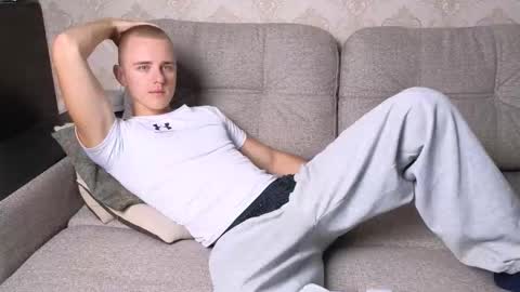 Snapshot of matt_aniston chatting on 09.14.25 Matt online show from 09.14.25