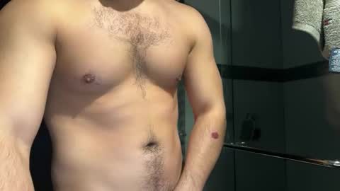 Snapshot of matt_artim chatting on 12.30.24 The Matt Leon online show from 12.30.24