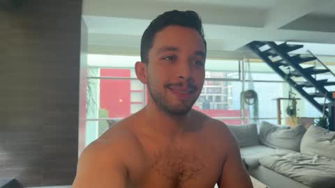 Snapshot of matt_artim chatting on 01.15.25 The Matt Leon online show from 01.15.25