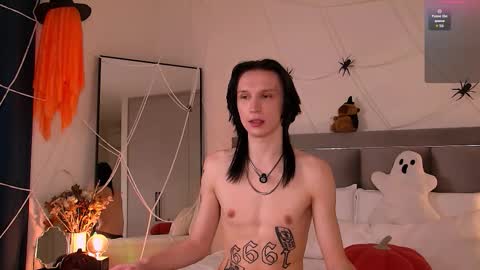 Matt Colton. Follow and rate me please it really important for me3 online show from 10.28.25