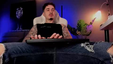 Snapshot of matt_thestud chatting on 02.17.26 Matt online show from 02.17.26