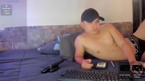Snapshot of mattcoom chatting on 12.17.24 Matt Coom Independent model online show from 12.17.24