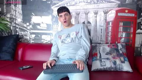 ---Matteo--- online show from 10.11.25