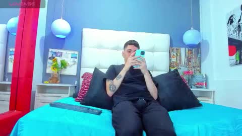 ---Matteo--- online show from 11.05.25