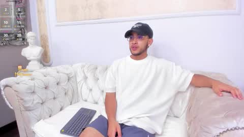 MatteoRicci  online show from 11.01.25