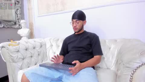 MatteoRicci  online show from 11.02.25