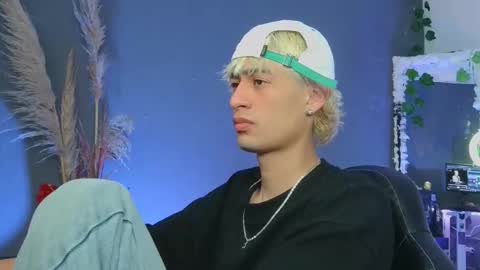 mattias     online show from 10.16.25