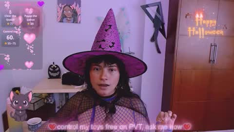 mattilda_18 online show from 10.30.25