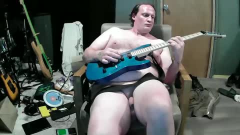 Snapshot of mattskiba89 chatting on 09.18.25 mattskiba89 online show from 09.18.25