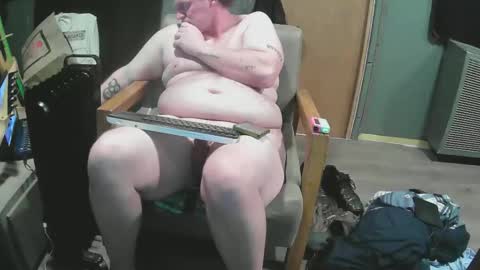 Snapshot of mattskiba89 chatting on 10.25.25 mattskiba89 online show from 10.25.25