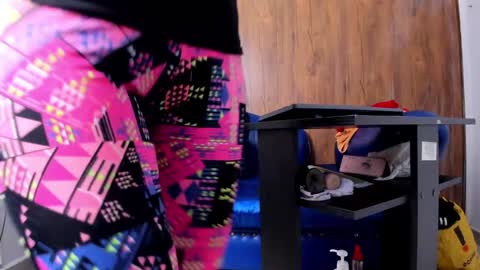 Lucy online show from 01.06.25