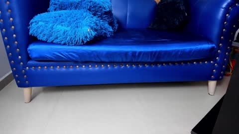 Lucy online show from 01.06.25