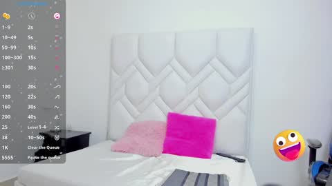 Snapshot of mature_hard_ chatting on 01.13.25 ISABEL online show from 01.13.25