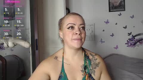 Mature liaa online show from 02.20.25