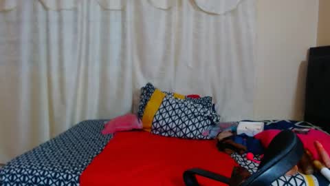 Snapshot of maturehot649 chatting on 02.23.25 maturehot649 online show from 02.23.25