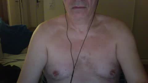 maturehotman online show from 01.03.25