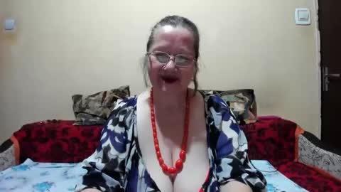 maturemilf online show from 03.07.25