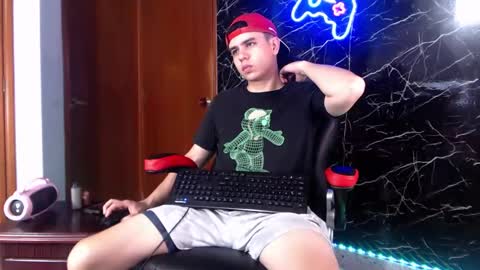 Matias online show from 12.10.24