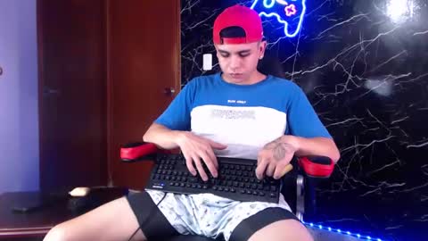 Matias online show from 01.06.25