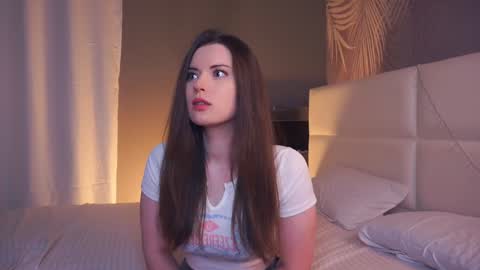 Lily online show from 01.19.25