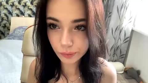 Lina online show from 06.14.26