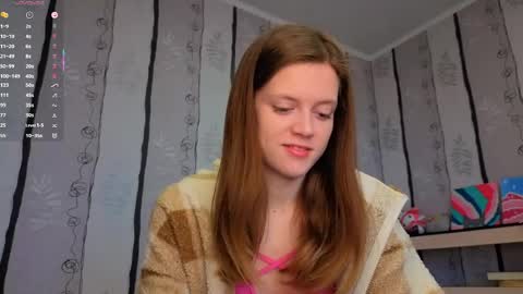 Snapshot of maurineneverman chatting on 04.29.26 Lucy online show from 04.29.26
