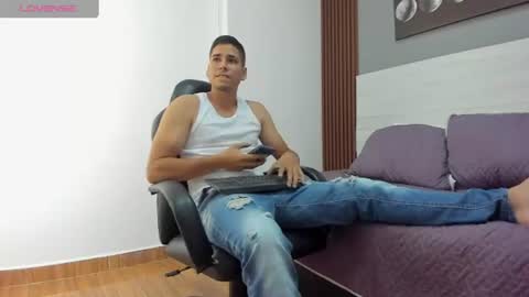 mauro_boy online show from 07.02.26