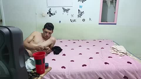 mauroluxandra online show from 02.23.25