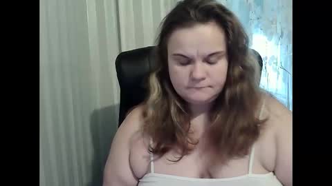 Snapshot of mavka2025 chatting on 10.24.25 Mavka2025 online show from 10.24.25