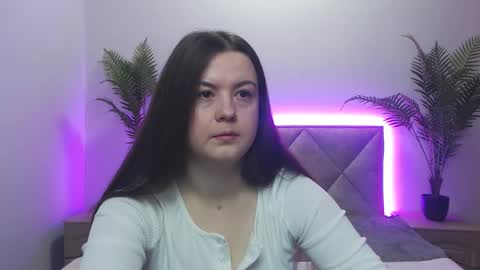 MavkaCute online show from 11.18.25