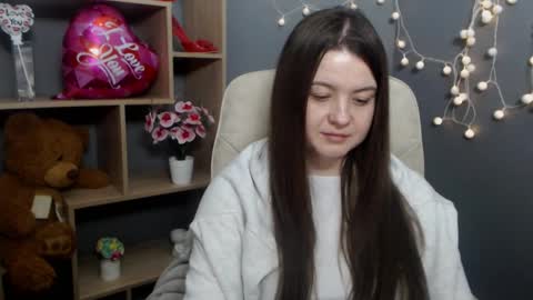 MavkaCute online show from 02.17.26