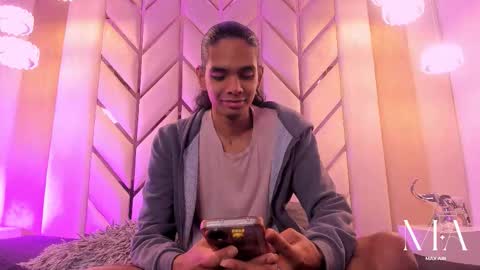 MAX online show from 01.13.26