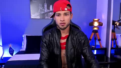 Max Conor online show from 09.21.25