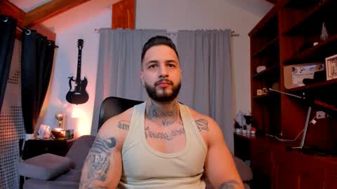 Snapshot of max_dic1 chatting on 01.17.25 max D. online show from 01.17.25