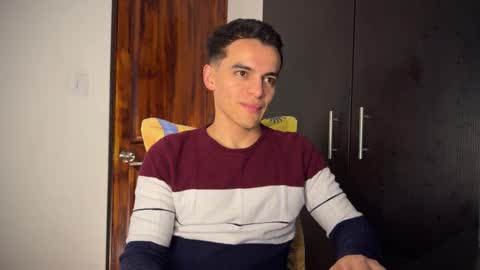 Snapshot of max_lancaster chatting on 01.21.25 Max Lancaster online show from 01.21.25