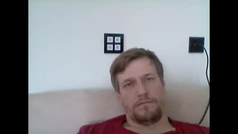 Snapshot of max_long90 chatting on 10.28.25 max_long90 online show from 10.28.25