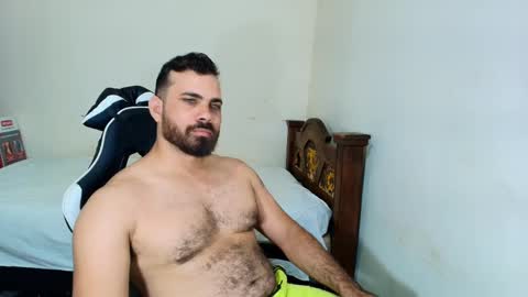 max_love25 online show from 11.04.25