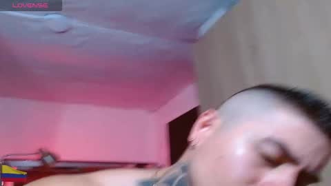 Snapshot of max_mayer chatting on 09.21.25 Maximo Mayer online show from 09.21.25