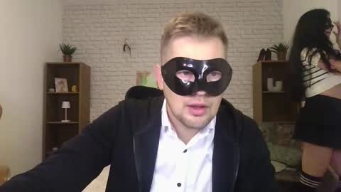 Snapshot of max_mila_888 chatting on 09.25.25 Max  Aliya online show from 09.25.25