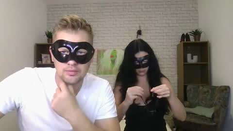 Snapshot of max_mila_888 chatting on 10.26.25 Max  Aliya online show from 10.26.25