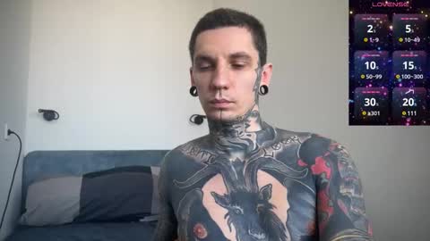 Snapshot of max_reaves chatting on 02.10.25 online show from 02.10.25